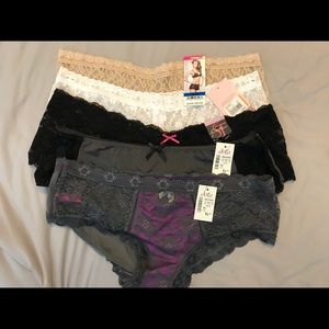 5 assorted NWT boyshorts and hipsters